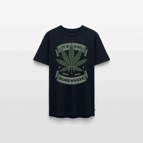 Männer Premium T-Shirt Cannabis 4:20 Somewhere – Bild 2